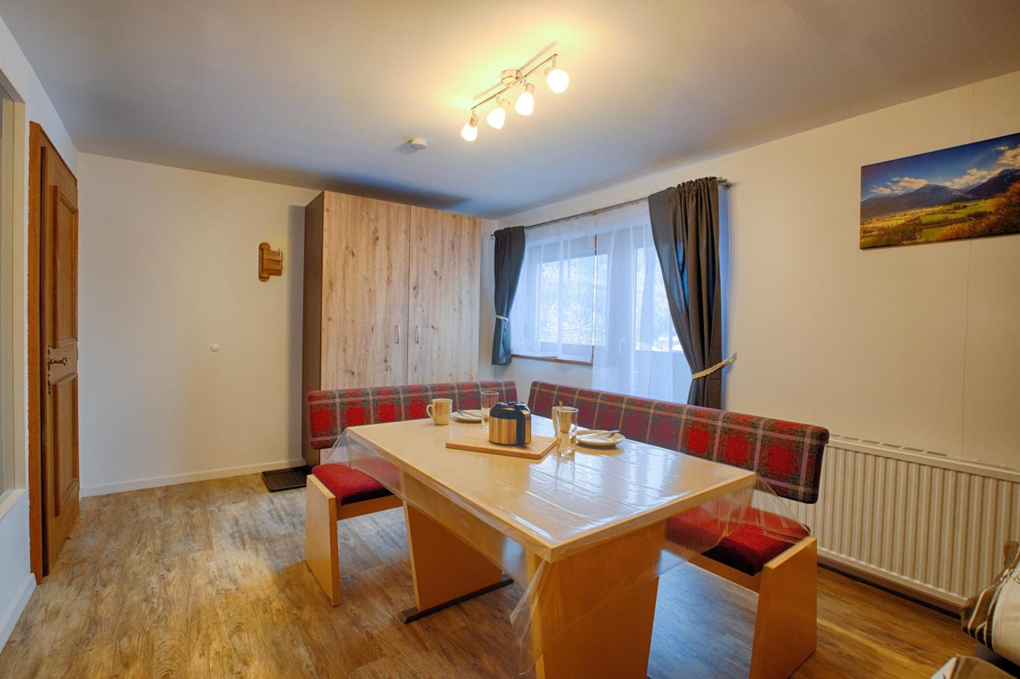 Апартаменти Haus Burgel Inklusive Koenigscard Фільс Екстер'єр фото